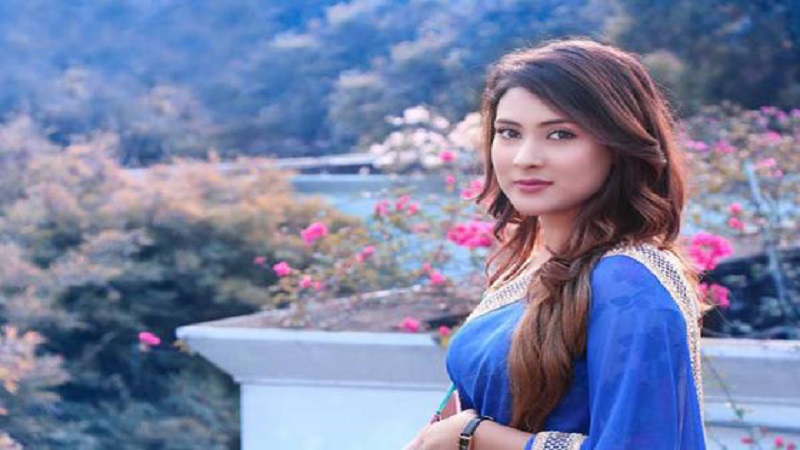 মেহজাবীন চৌধুরীর ফেসবুক পোস্ট ঘিরে রহস্য