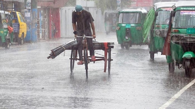 ফের নিম্নচাপ, থাকবে সপ্তাহ জুড়ে বৃষ্টি