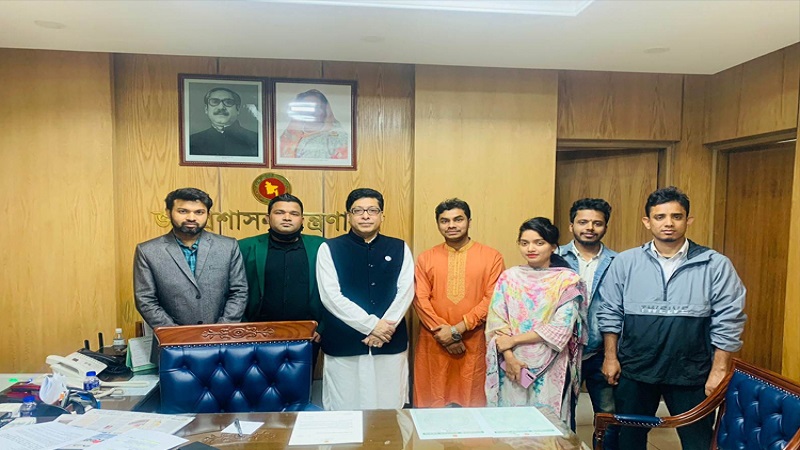 চাকরির বয়সসীমা ৩৫ দাবিতে স্মারকলিপি