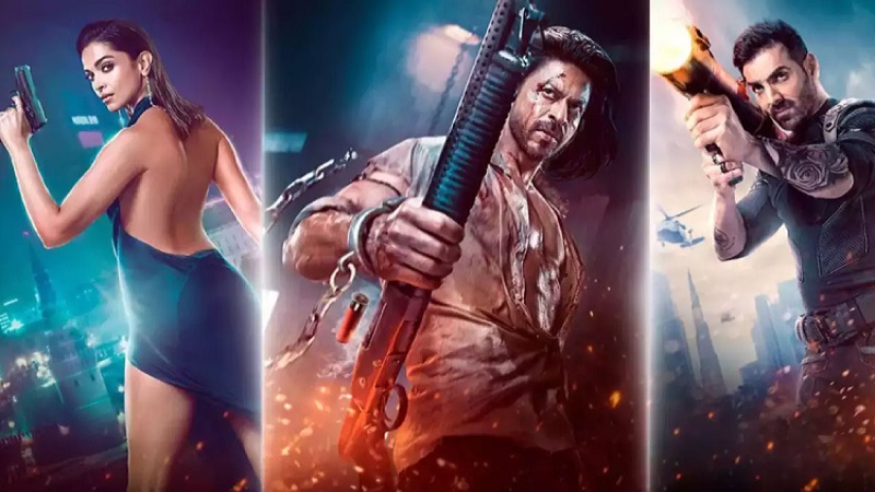 অপ্রতিরোধ্য বলিউড বাদশার ‘পাঠান’