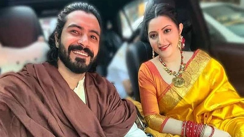 প্রথম বিবাহবার্ষিকীতে যা বললেন রাজ-পরীমণি!