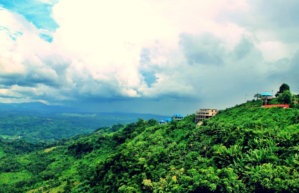 শান্ত পাহাড়ে অশান্তির দাবানল